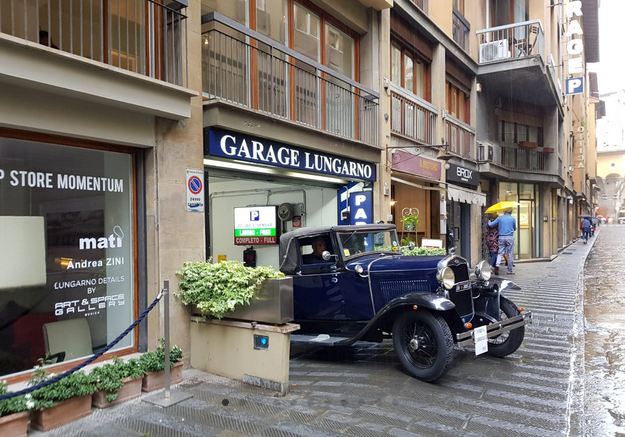 Garage Lungarno Car Park